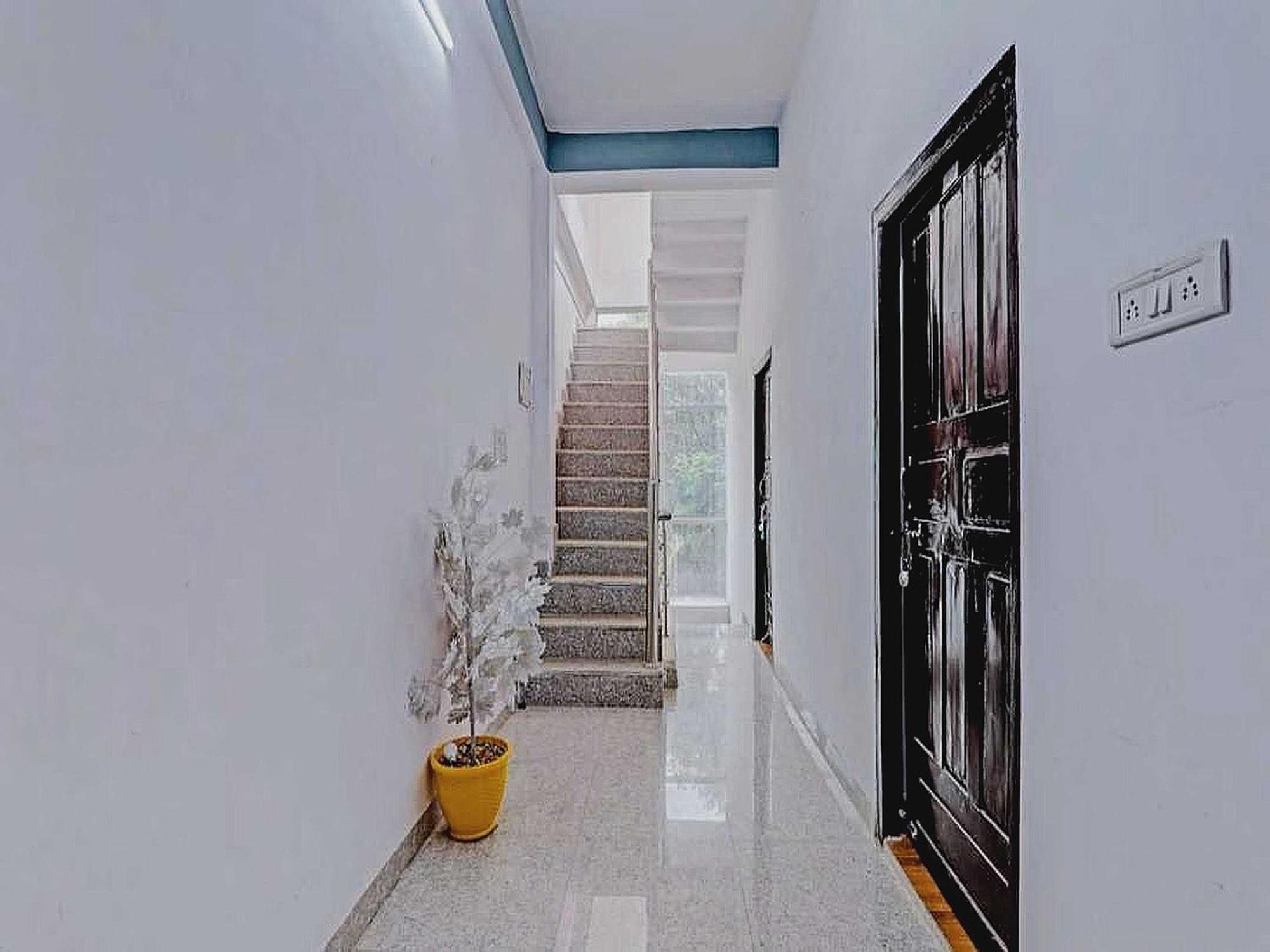 Hotel O Rr Palace Lucknow Exterior photo